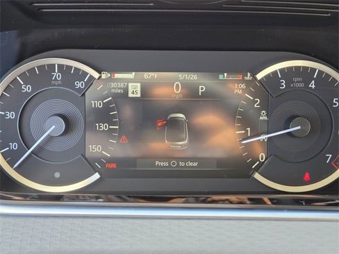 Used 2023 Land Rover Range Rover Evoque S image 22