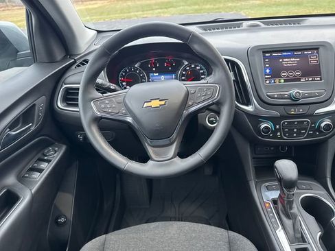 Used 2024 Chevrolet Equinox LT w/ LPO, Floor Liner Package image 15