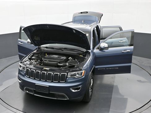 Used 2021 Jeep Grand Cherokee Limited AWD/4WD image 46