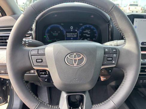 New 2026 Toyota Camry XLE image 12