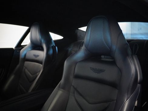 Used 2021 Aston Martin DBS Superleggera RWD image 14