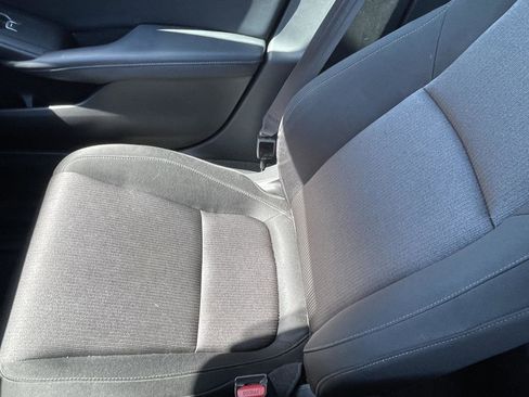 Used 2018 Honda Accord LX image 16