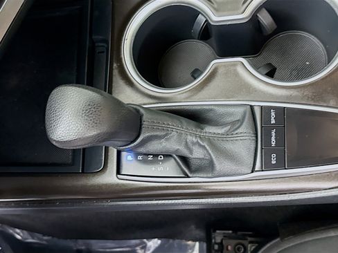 Used 2024 Toyota Camry LE image 20