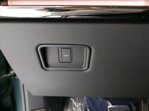 New 2025 Land Rover Range Rover Sport SV Edition Two image 20