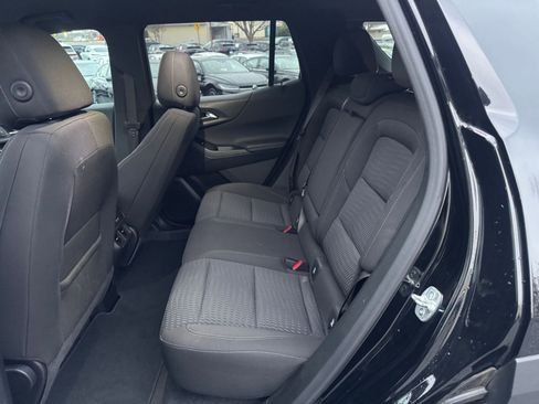 Used 2025 Chevrolet Equinox LT image 20