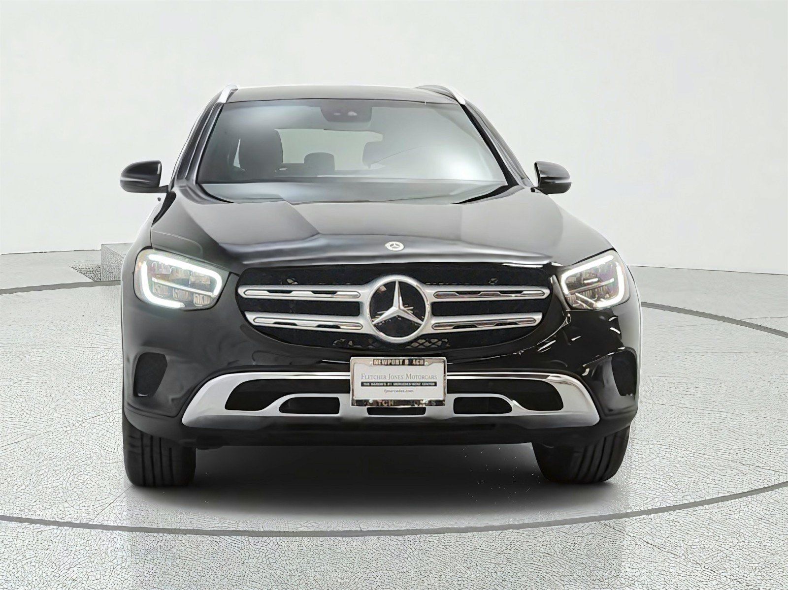 Used 2022 Mercedes-Benz GLC 300 image 2