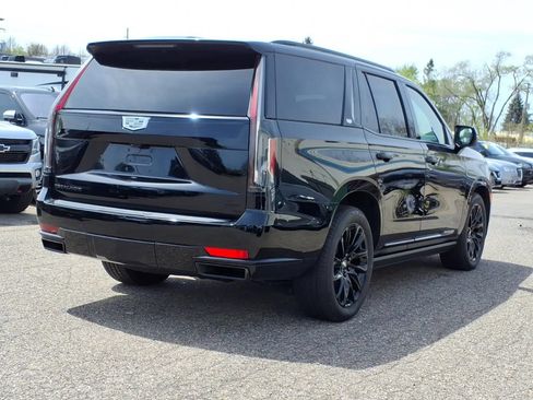 Used 2023 Cadillac Escalade Sport Platinum w/ LPO, ONYX Package AWD/4WD image 5