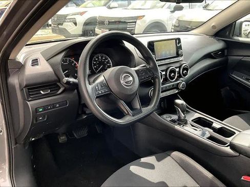 Certified 2024 Nissan Sentra S FWD image 17