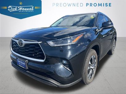 Used 2021 Toyota Highlander XLE