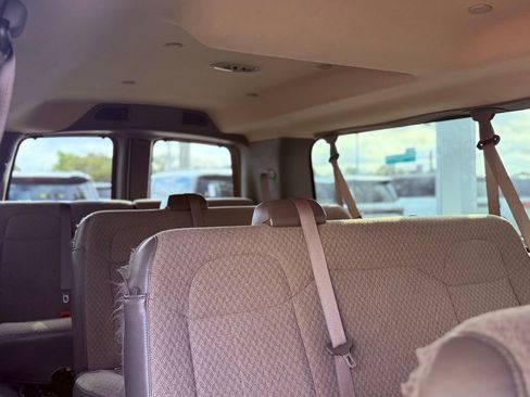 Used 2025 Chevrolet Express 3500 LT w/ LT Preferred Equipment Group RWD image 26