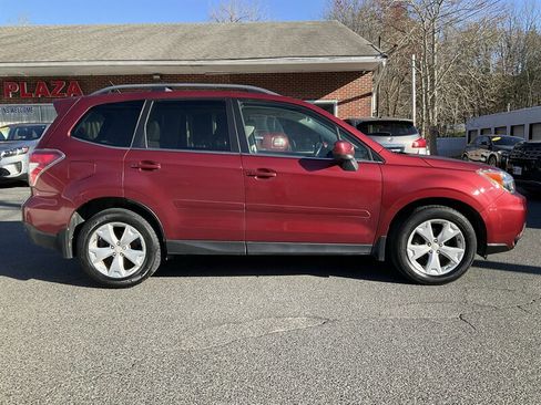 Used 2014 Subaru Forester 2.5i Limited AWD/4WD image 4