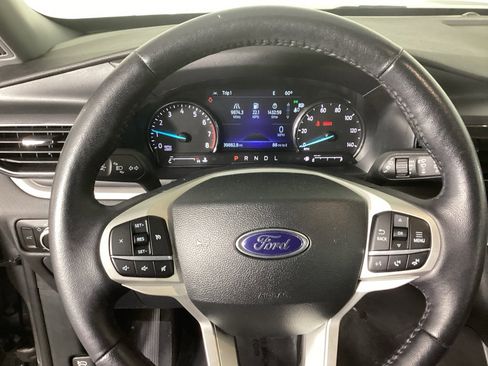 Used 2023 Ford Explorer XLT w/ Equipment Group 202A image 25