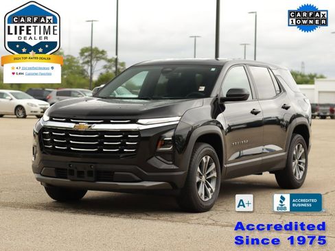 Used 2025 Chevrolet Equinox LT FWD image 3