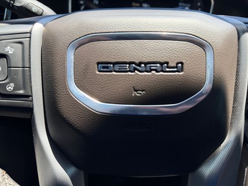 Used 2024 GMC Sierra 3500 Denali w/ Technology Package AWD/4WD image 22