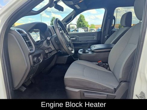 Certified 2022 RAM 2500 Big Horn w/ Cold Weather Group AWD/4WD image 10