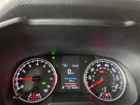 Used 2019 Toyota RAV4 LE image 67