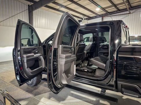 Used 2026 GMC Sierra 2500 AT4X AWD/4WD image 32