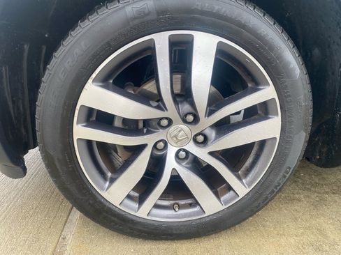 Used 2017 Honda Pilot Touring image 30