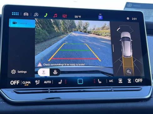 New 2026 Volkswagen Tiguan SE R-Line image 17