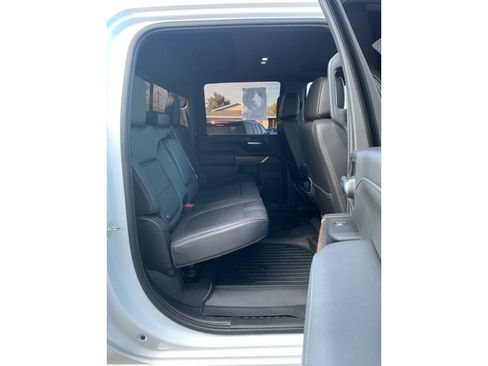 Used 2022 Chevrolet Silverado 3500 High Country w/ Safety Package II image 13