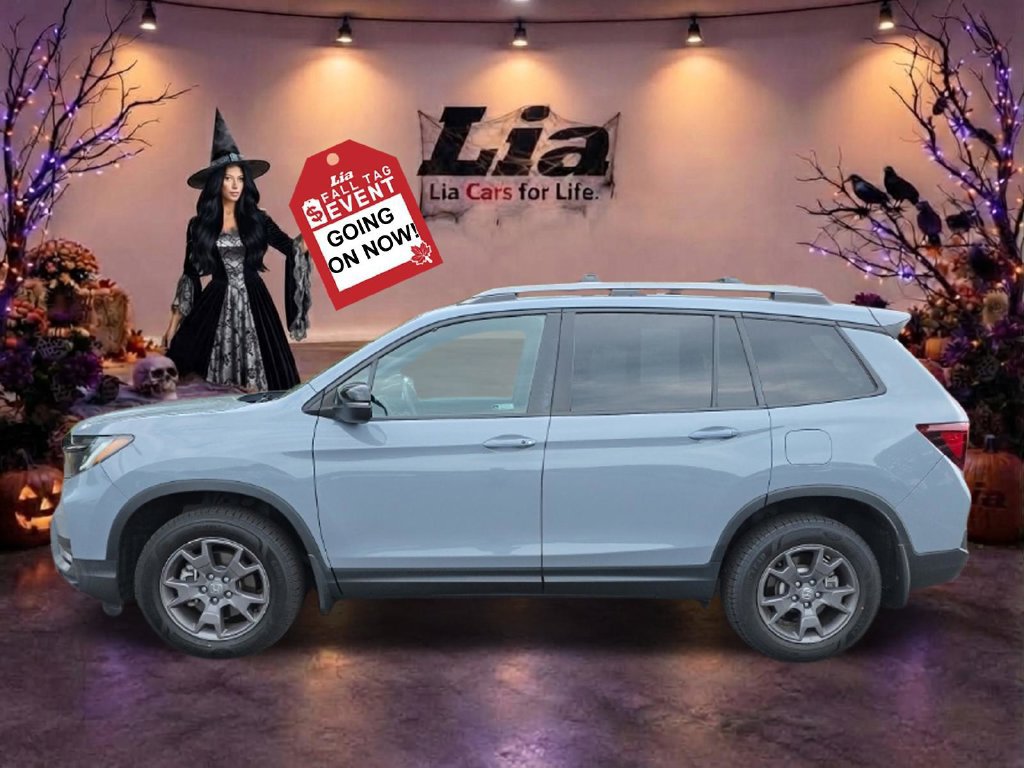 Used 2024 Honda Passport TrailSport image 4