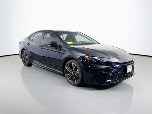 Certified 2025 Toyota Camry XSE AWD/4WD image 8