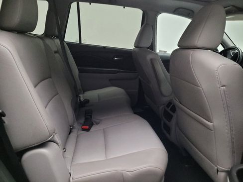 Used 2019 Honda Pilot EX-L image 19