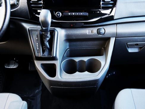 Used 2024 Ford Transit 350 XLT image 23