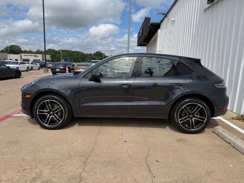 Used 2021 Porsche Macan S AWD/4WD image 3