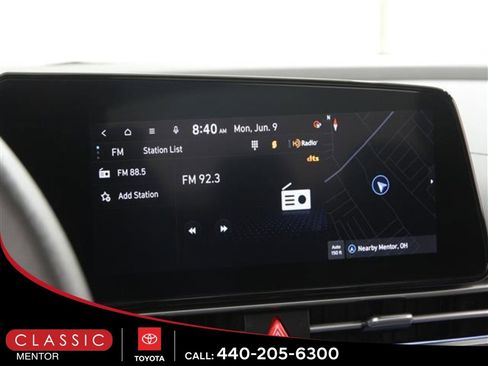 Used 2024 Hyundai Elantra SEL image 11