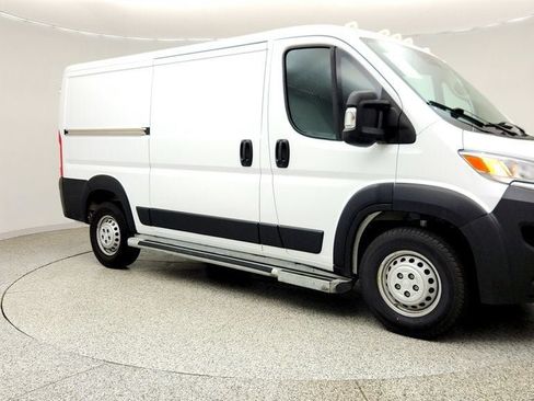 Used 2025 RAM ProMaster 2500 w/ U-Haul Equipment Group FWD image 3