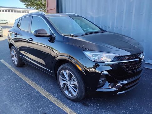 Used 2023 Buick Encore GX Select w/ Sport Touring Package FWD image 13