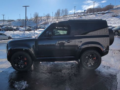 Used 2021 Land Rover Defender 90 X image 4