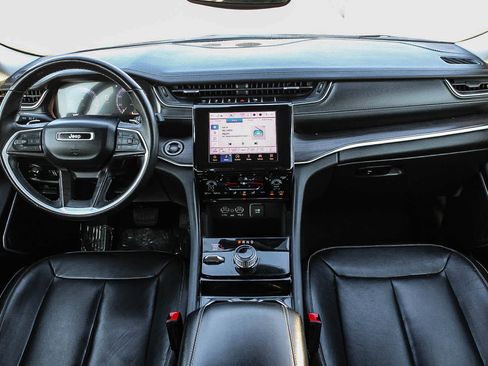 Used 2022 Jeep Grand Cherokee L Limited image 12