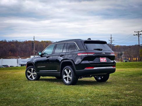 New 2025 Jeep Grand Cherokee Limited image 6