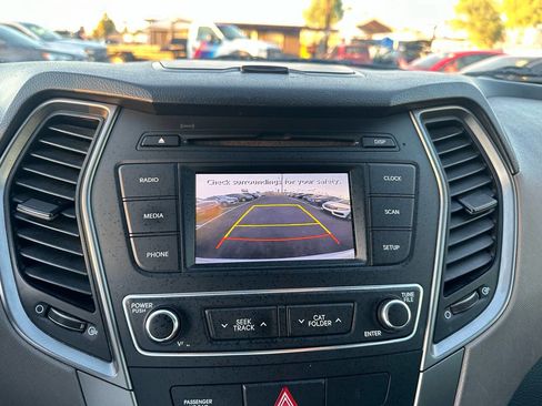 Used 2017 Hyundai Santa Fe Sport image 21