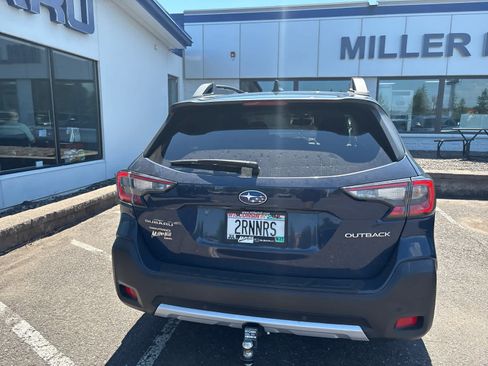 Used 2023 Subaru Outback Limited AWD/4WD image 8