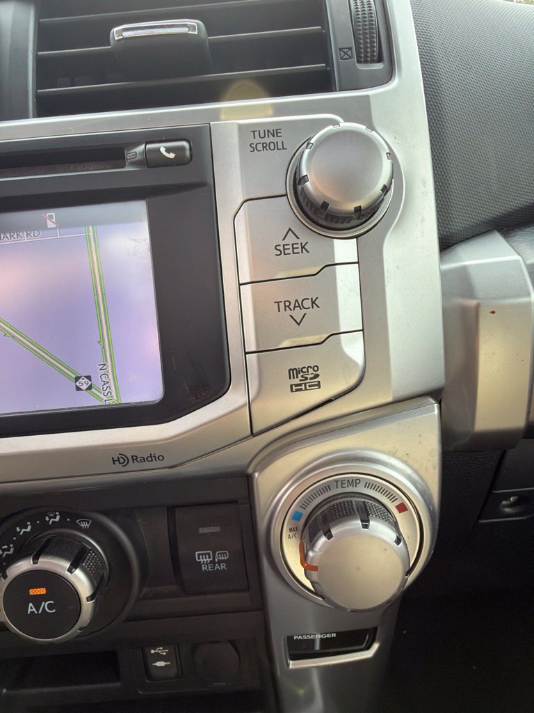 Used 2014 Toyota 4Runner SR5 Premium AWD/4WD image 29
