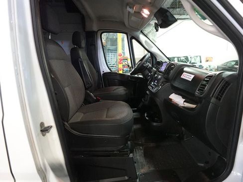 Used 2023 RAM ProMaster 2500 FWD image 23