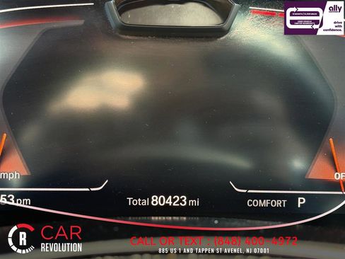 Used 2019 BMW X5 xDrive50i w/ M Sport Package image 16