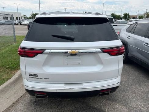 Used 2023 Chevrolet Traverse High Country AWD/4WD image 4