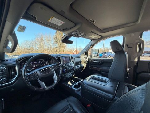 Used 2022 GMC Sierra 2500 Denali w/ Technology Package image 6