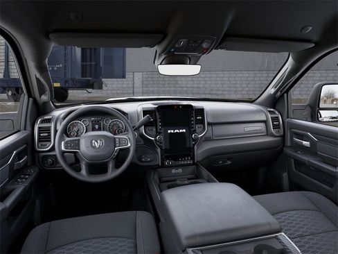 New 2026 RAM 2500 Big Horn AWD/4WD image 14