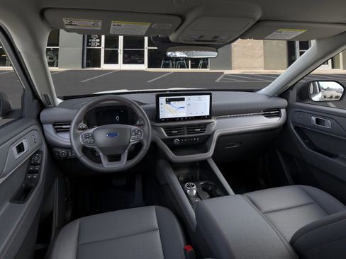 New 2026 Ford Explorer Active w/ Active Comfort Package image 9