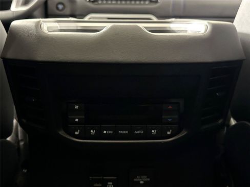 Certified 2025 Toyota Sequoia Platinum AWD/4WD image 38