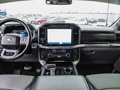 Used 2022 Ford F150 Lariat image 5