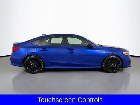Used 2023 Honda Civic Sport image 9