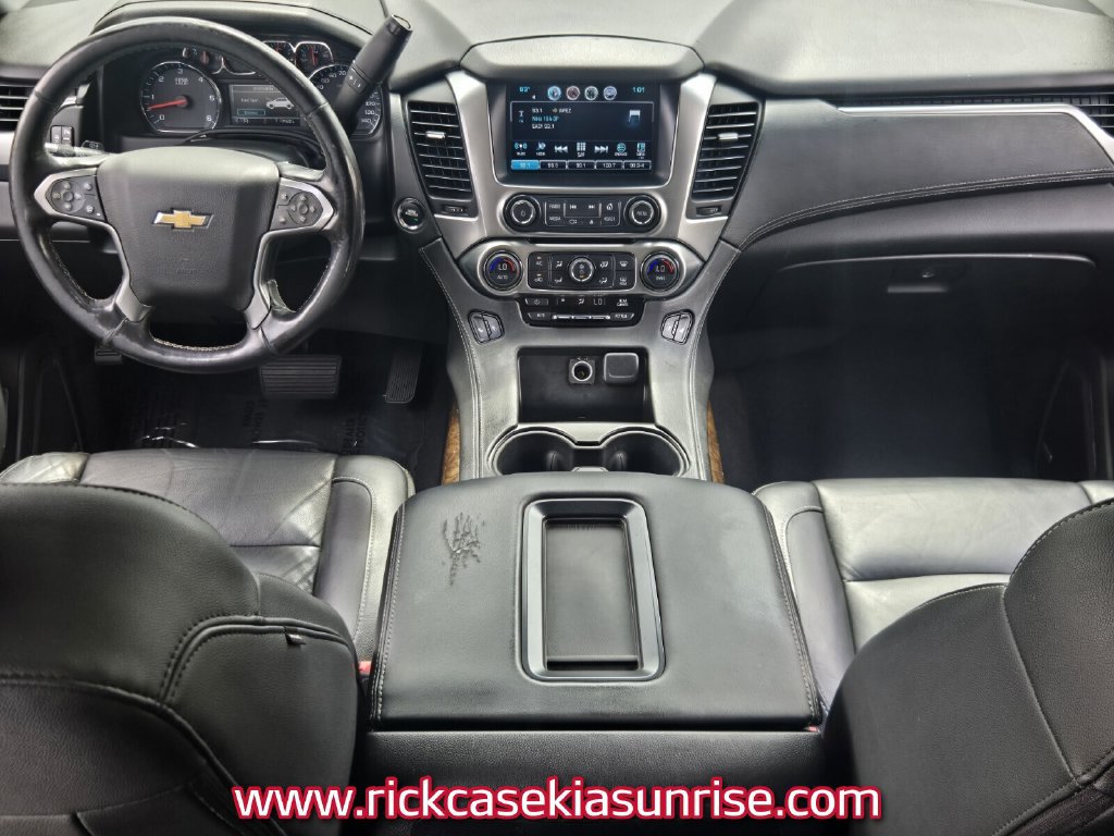 Used 2019 Chevrolet Tahoe LT w/ RST Edition RWD image 12