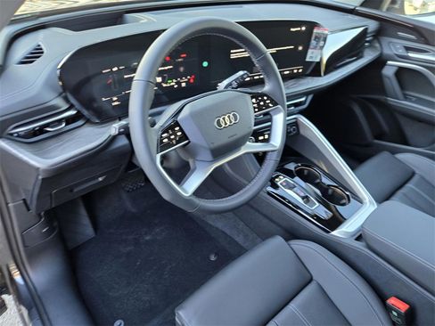 New 2025 Audi Q5 Premium Plus image 19