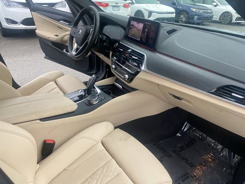 Used 2022 BMW 540i xDrive w/ Convenience Package image 17